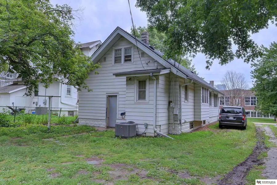 2808 N 45th Street, Omaha, NE 68104 - #2