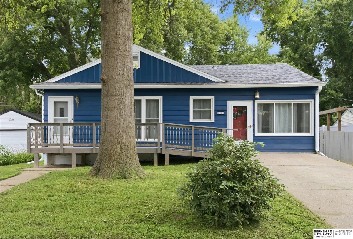 904 Hopkins Drive, Bellevue, NE 68005 - #1