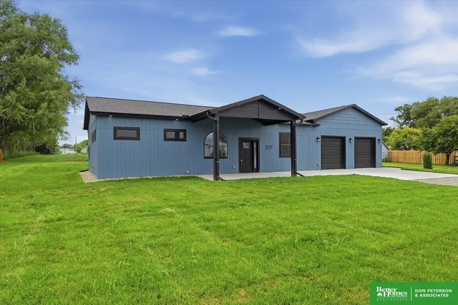 217 N Cherry Street, Nickerson, NE 68044 - #3