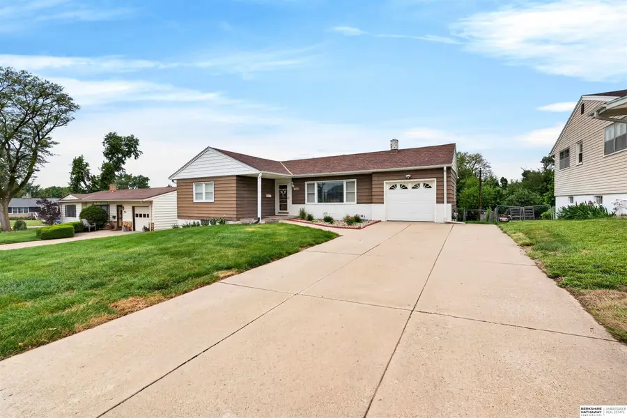 1220 Bellaire Boulevard, Bellevue, NE 68005 - #3