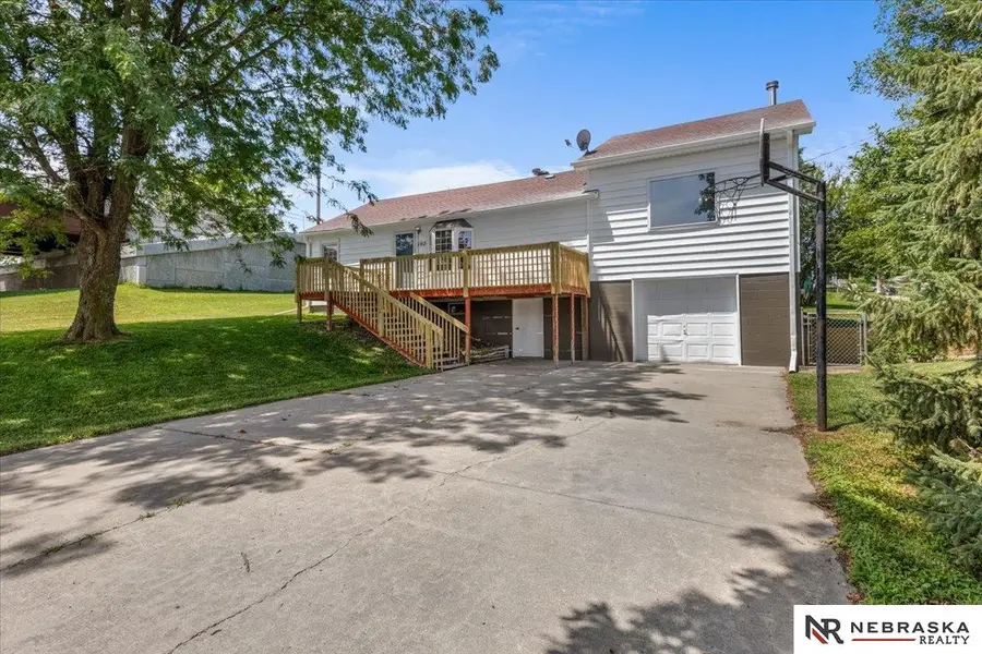 102 N Railroad Avenue, Murray, NE 68409 - #2