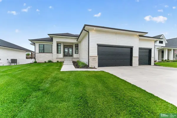 20982 Polk Street, Omaha, NE 68022