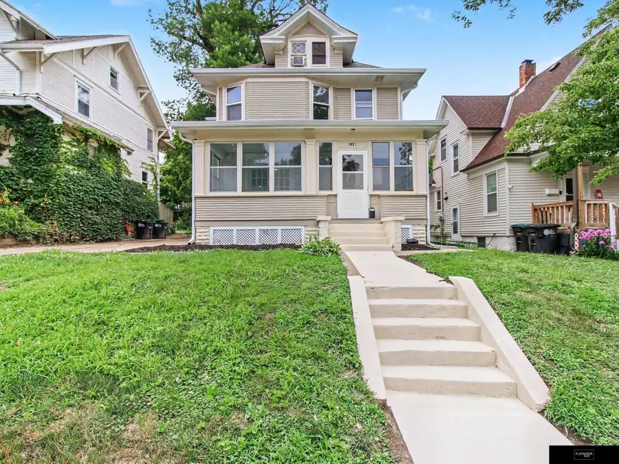 148 N 35th Street, Omaha, NE 68131 - #2