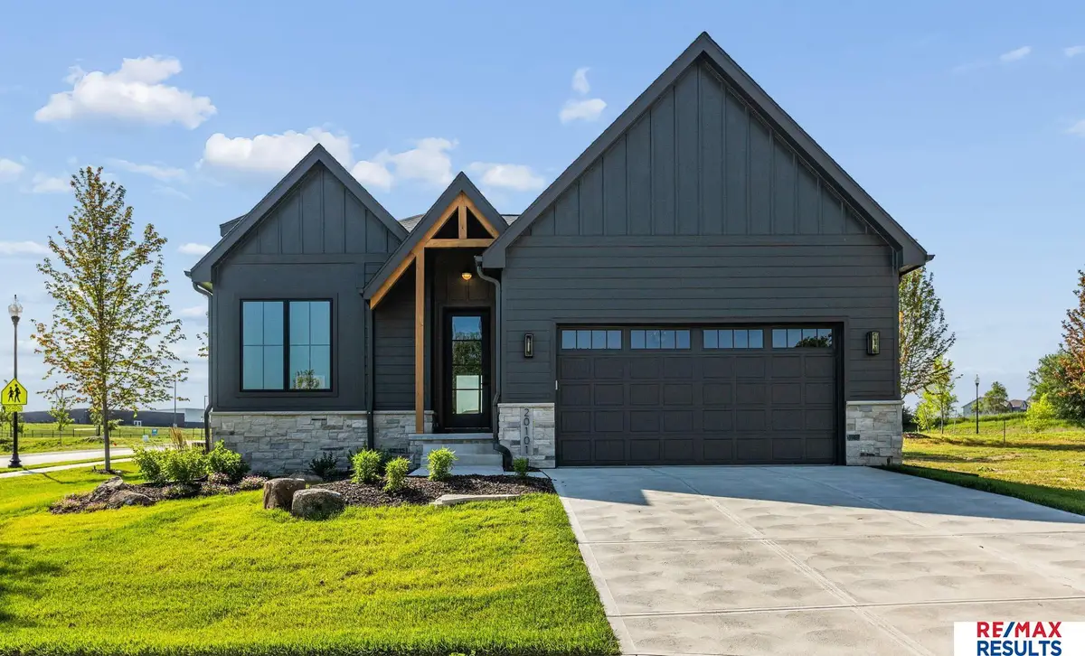 20101 W Street, Omaha, NE 68135 - #1