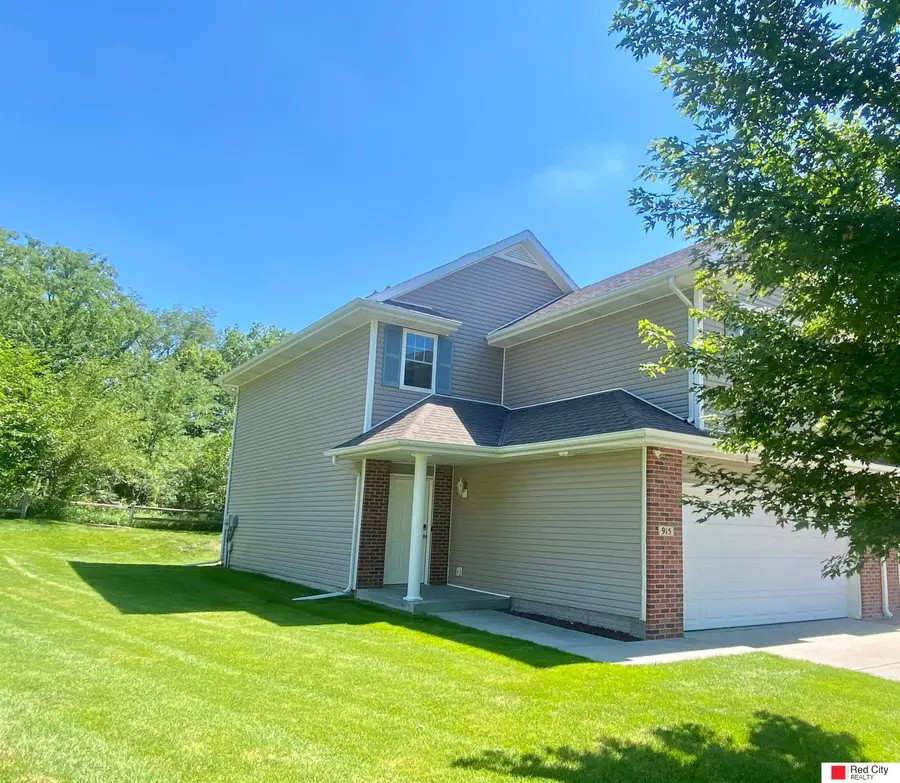 915 Carlton Circle, Lincoln, NE 68512 - #3