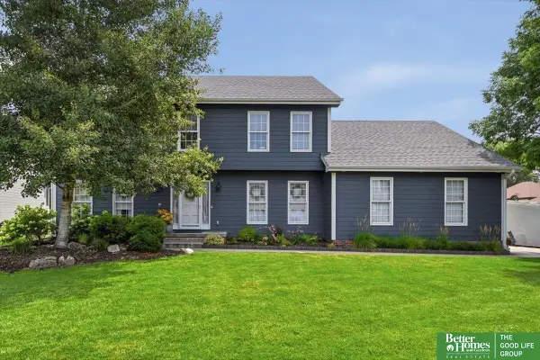 1423 S 218th Street, Elkhorn, NE 68022