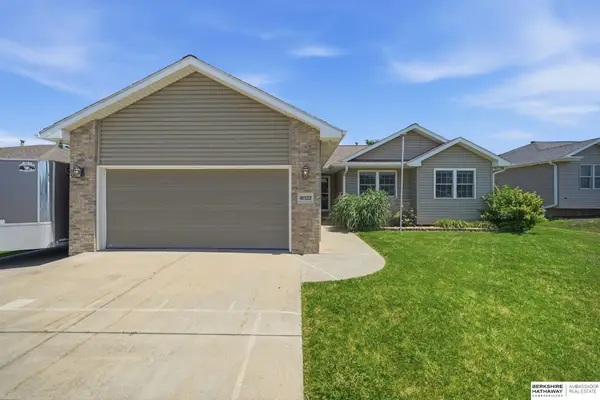 10522 Northloch Lane, Waverly, NE 68462