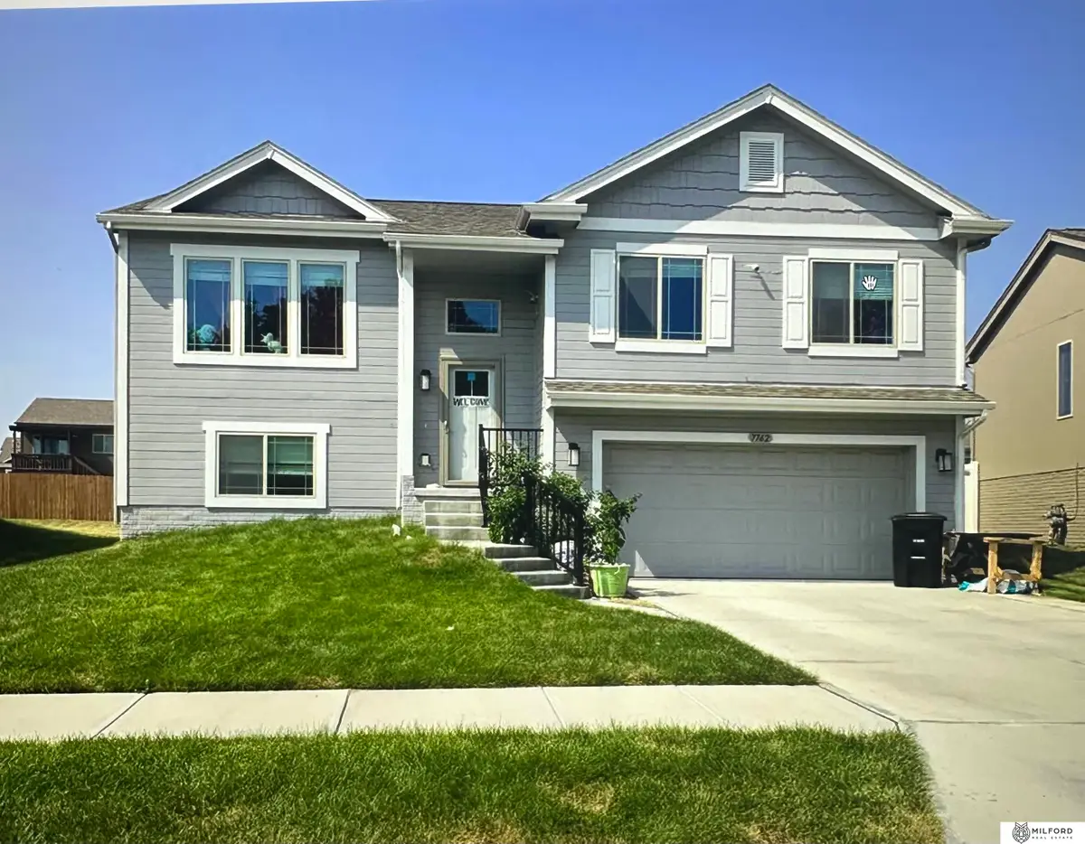 7762 N 87th Street, Omaha, NE 68122 - #1