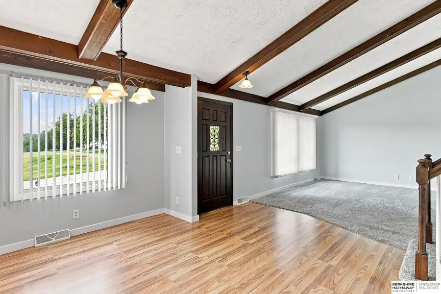 914 Harrington Avenue, Bellevue, NE 68005 - #2