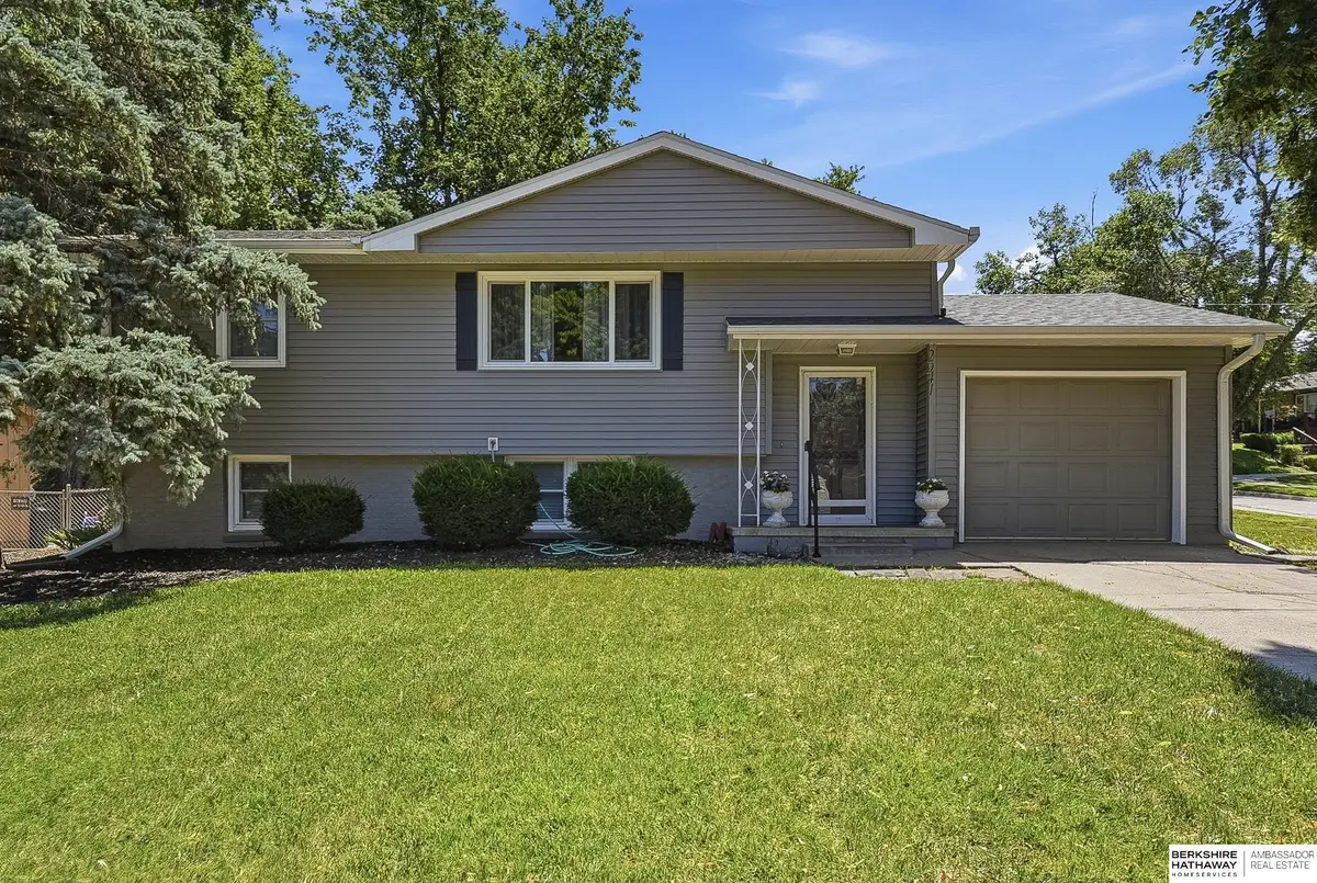 2941 S 115 Avenue, Omaha, NE 68144 - #1