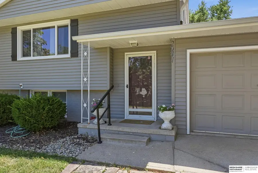 2941 S 115 Avenue, Omaha, NE 68144 - #2