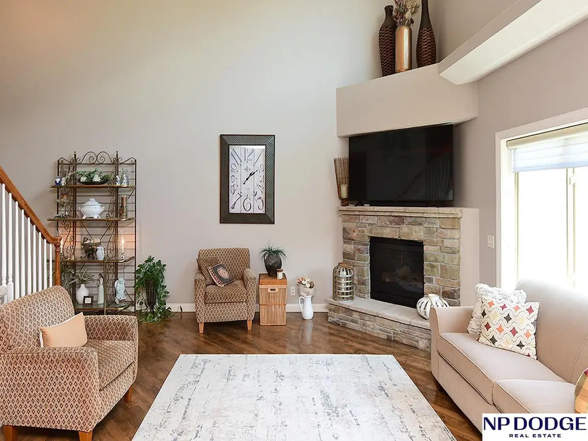 6811 N 122 Court, Omaha, NE 68142 - #1