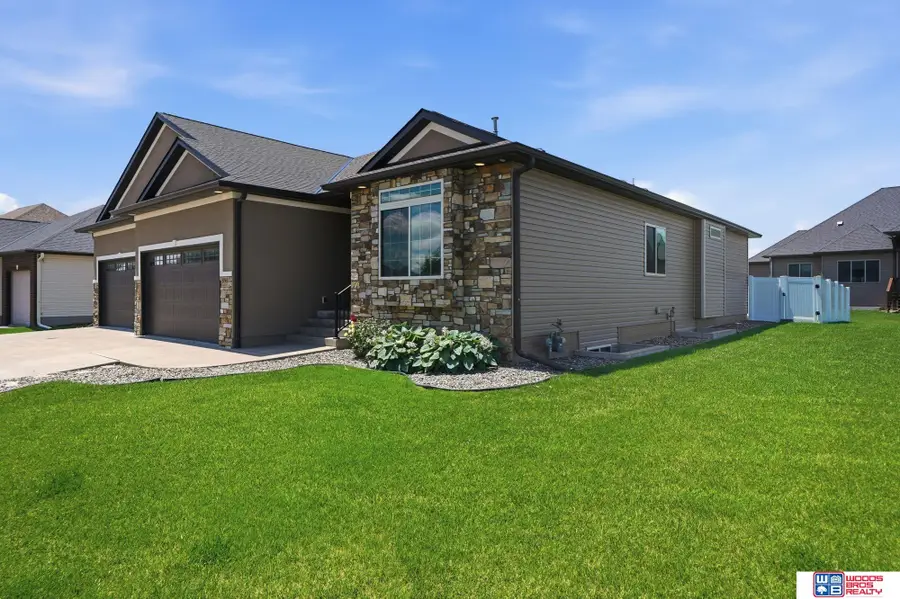 8901 S 30th Street, Lincoln, NE 68516 - #2
