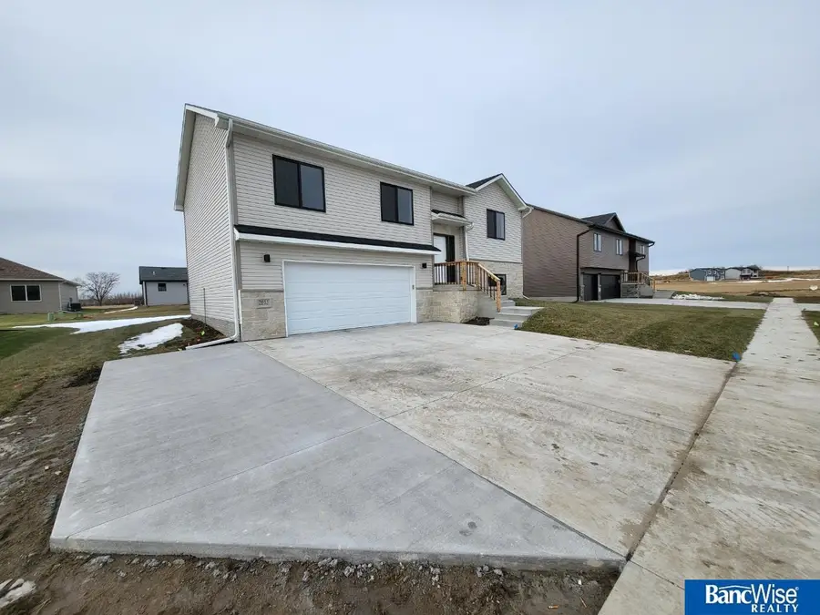 511 Railroad Street, Hallam, NE 68368 - #2