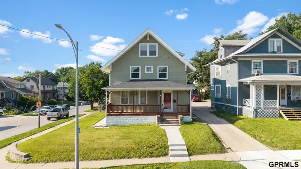 3405 Cuming Street, Omaha, NE 68131