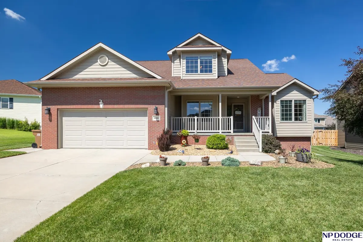 4801 Landsberry Lane, Lincoln, NE 68516 - #1