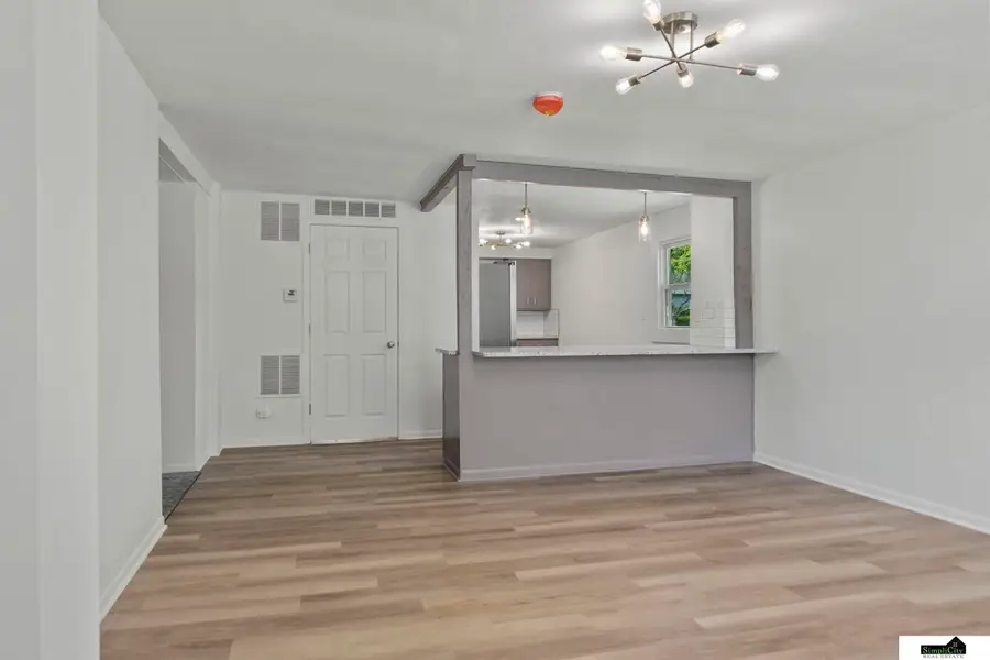900 W Dawes Avenue, Lincoln, NE 68521 - #2