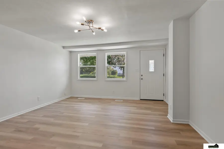900 W Dawes Avenue, Lincoln, NE 68521 - #3