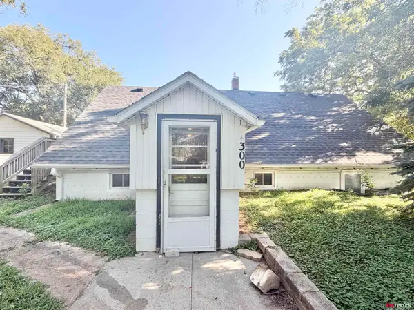 300 N Railroad Avenue, Murray, NE 68409