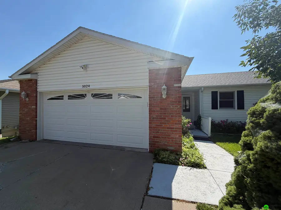 5024 N 25th Street, Lincoln, NE 68521 - #3