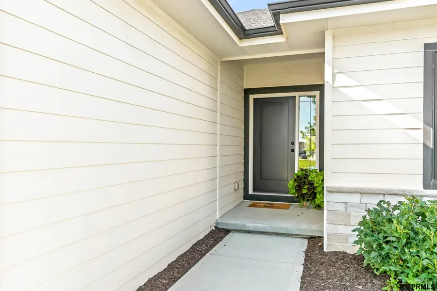 20866 Ellison Avenue, Elkhorn, NE 68022 - #3