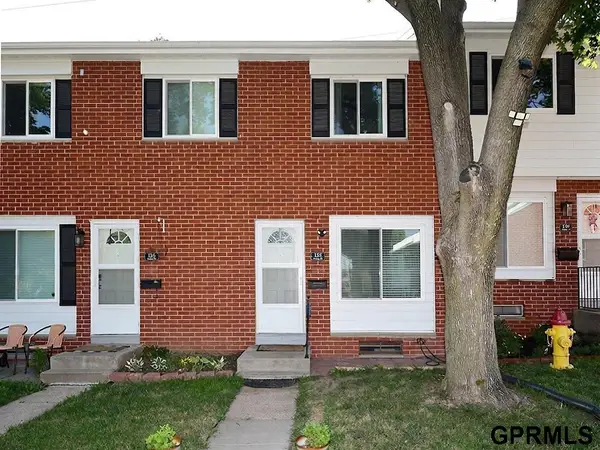 128 Arbor Court, Omaha, NE 68108