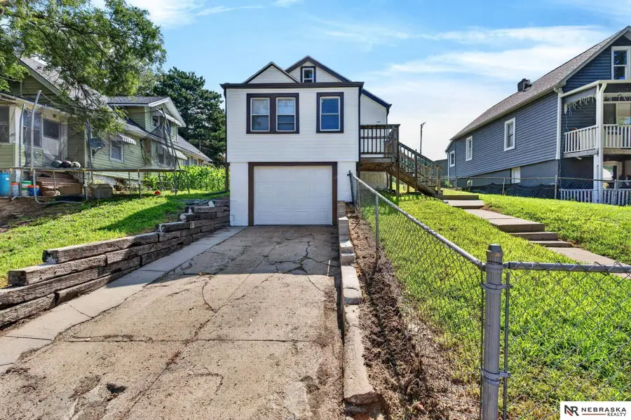2719 S 25th Street, Omaha, NE 68105 - #3