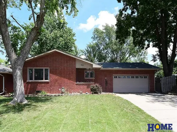 700 N 56th Street, Lincoln, NE 68504