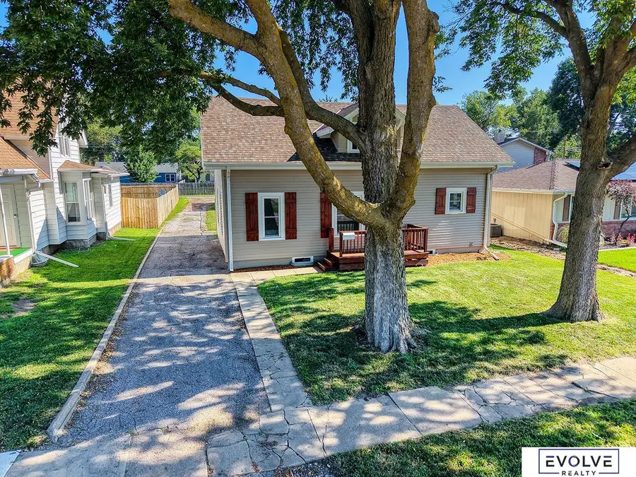 1712 Ella Street, Beatrice, NE 68310 - #2