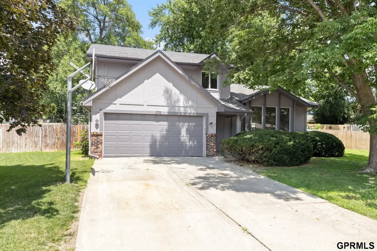 10754 Suffolk Circle, Omaha, NE 68127 - #1