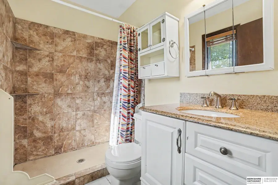 4923 S 147th Street, Omaha, NE 68137 - #3