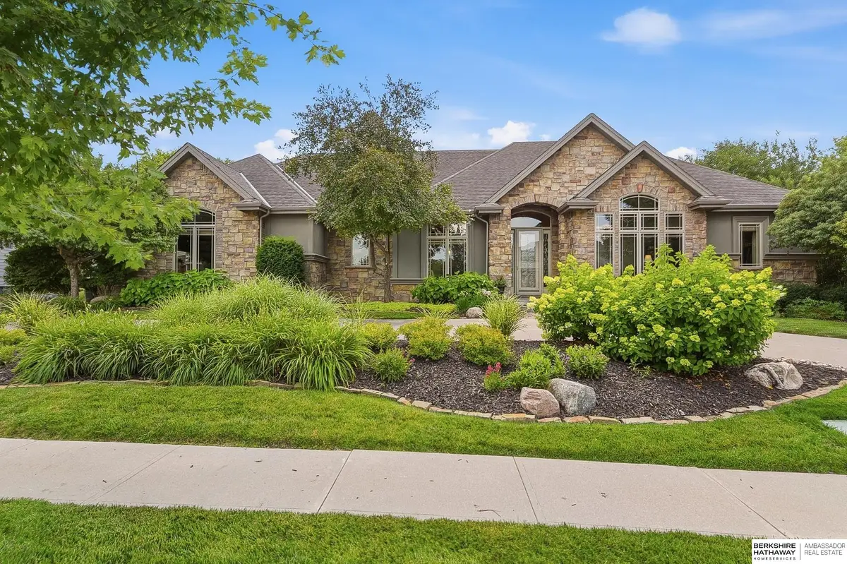 18905 Lafayette Avenue, Elkhorn, NE 68022 - #1