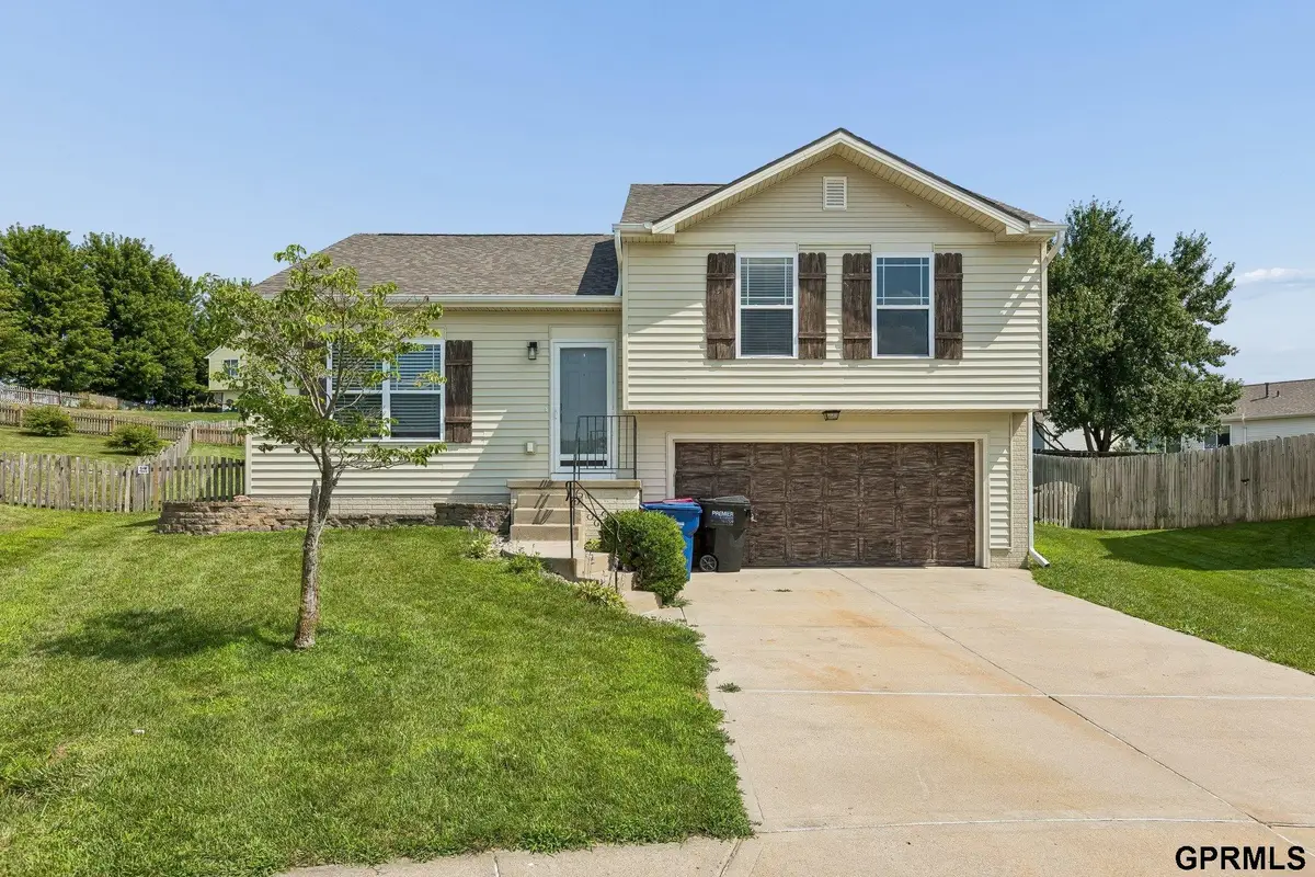15405 Fillmore Circle, Bennington, NE 68007 - #1