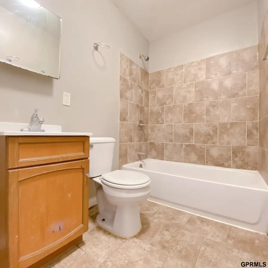 4815 Ames Avenue, Omaha, NE 68104 - #3