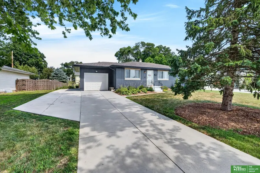6409 N 63 Street, Omaha, NE 68104 - #3