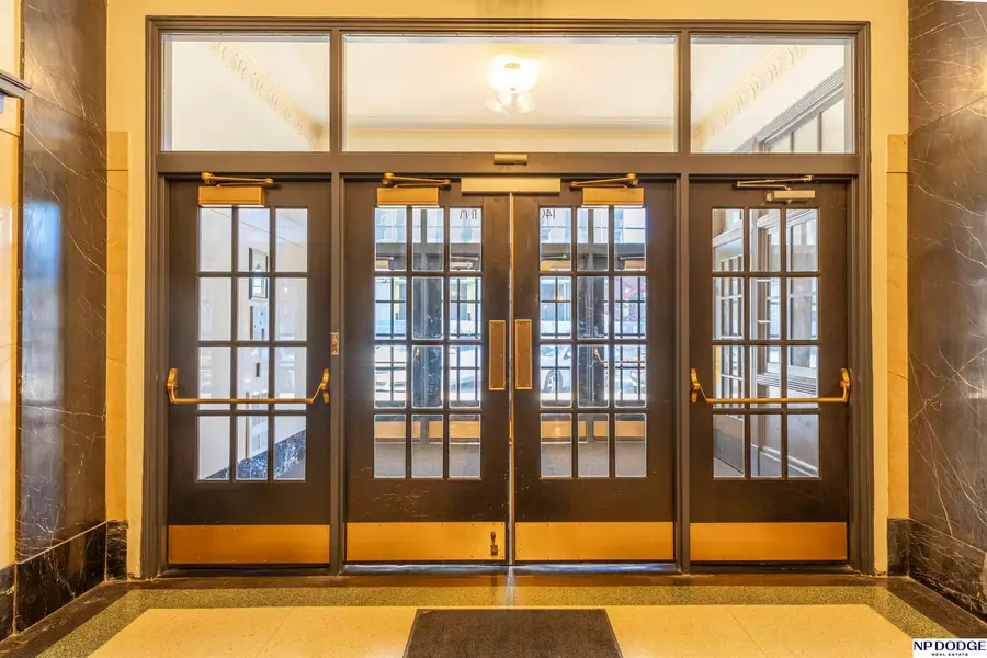 1403 Farnam Street #1010, Omaha, NE 68102 - #3