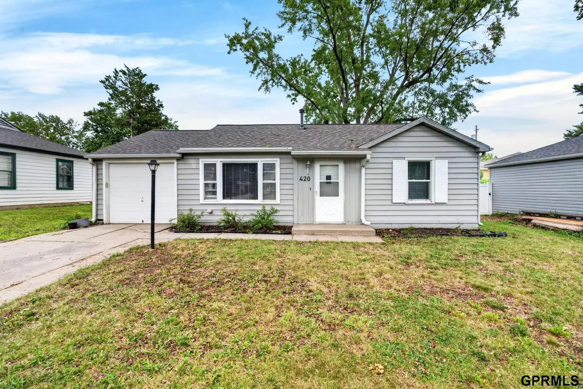 420 S 46th Street, Lincoln, NE 68510 - #1