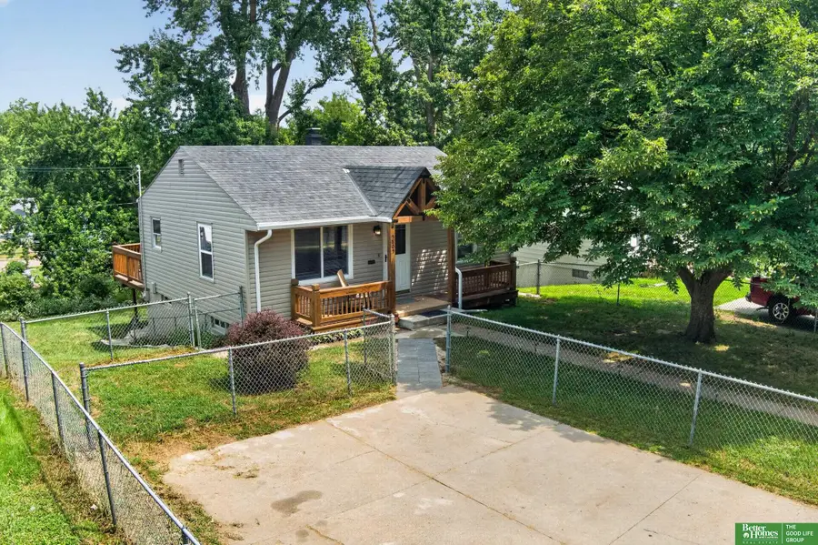 5805 N 36th Street, Omaha, NE 68111 - #3