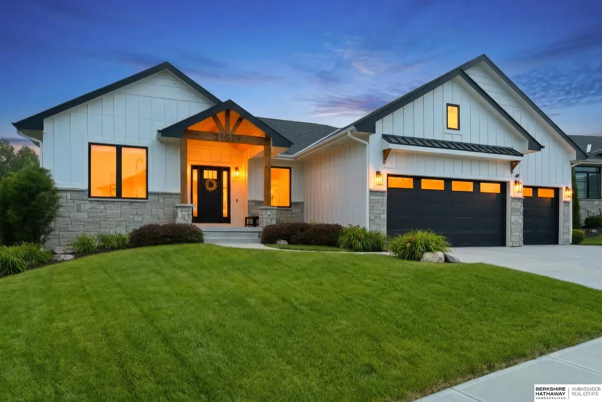 21529 B Street, Elkhorn, NE 68022 - #1