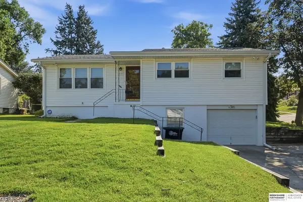 1721 N 84th Street, Omaha, NE 68114