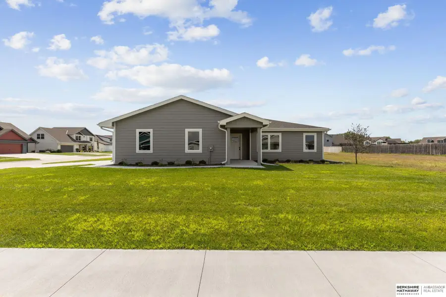 1216 Valley View Street, Valley, NE 68064 - #2