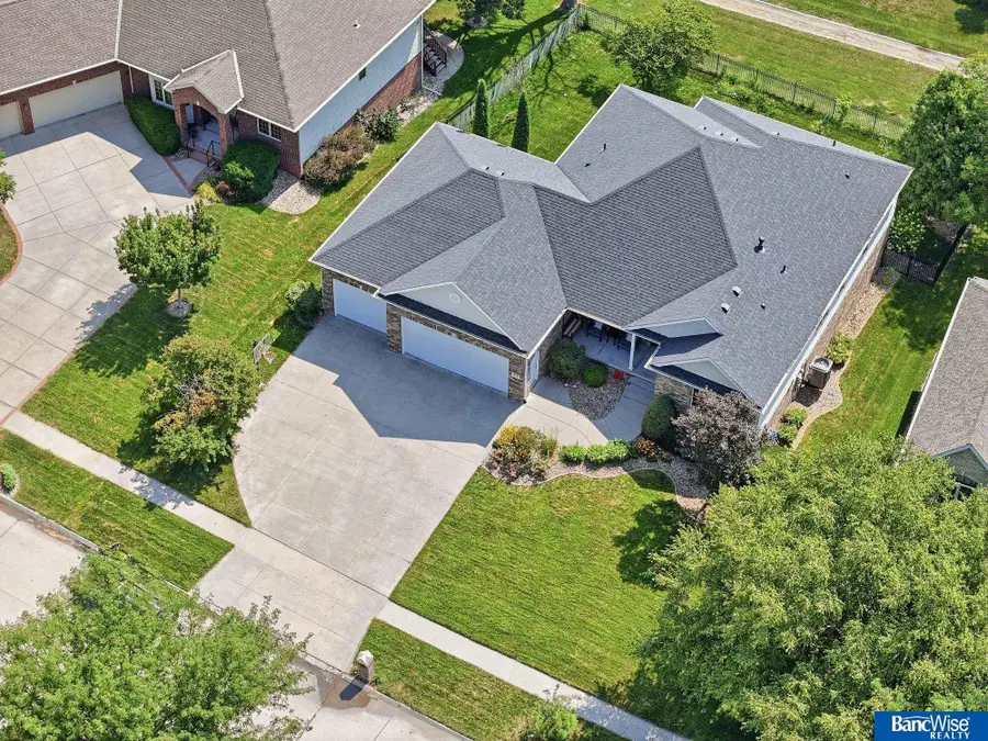 6750 Shadow Ridge Road, Lincoln, NE 68512 - #3