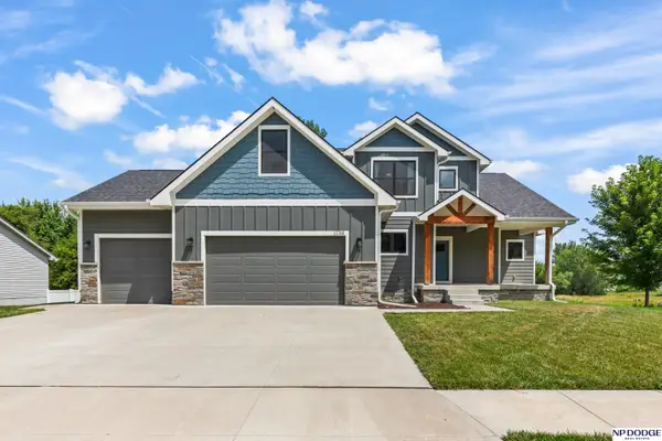 1138 Joann Drive, Blair, NE 68008