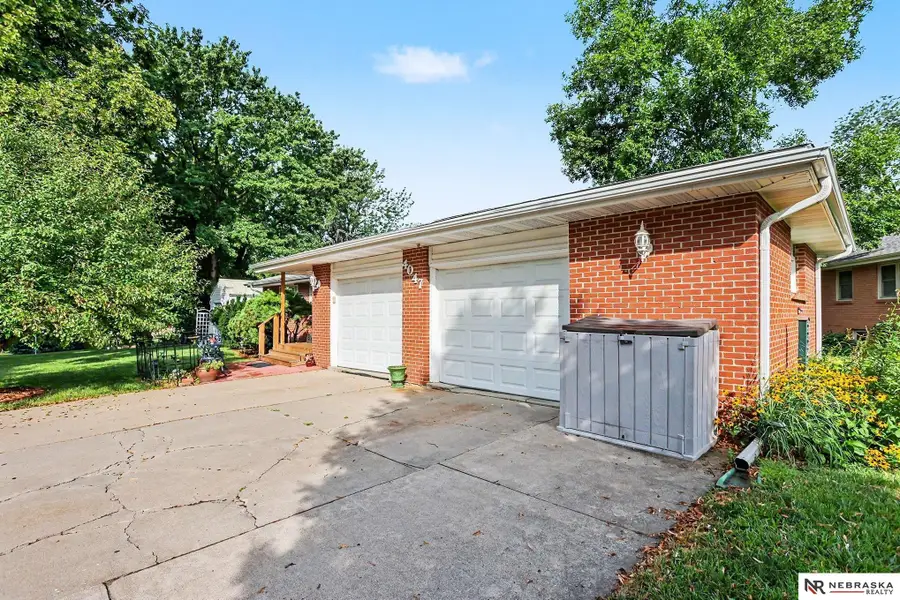 4047 S 37th Street, Lincoln, NE 68506 - #2