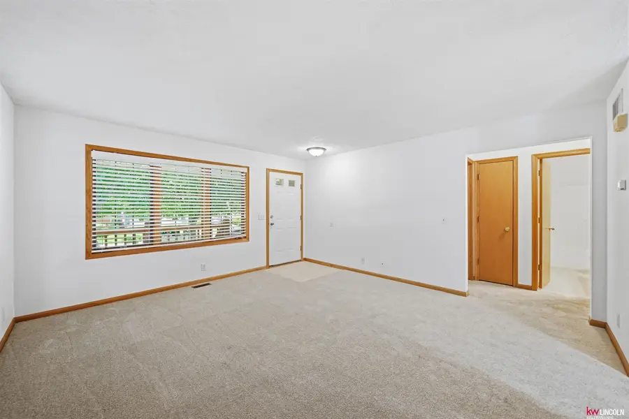 1410 N 41st Street, Lincoln, NE 68503 - #3