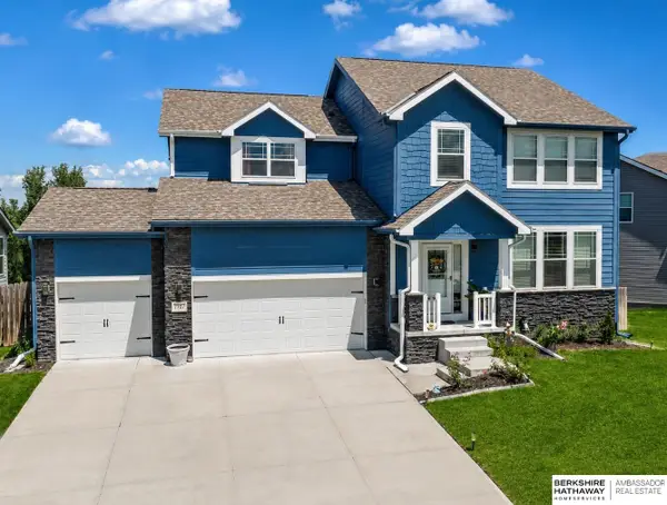 7707 N 173 Street, Bennington, NE 68007