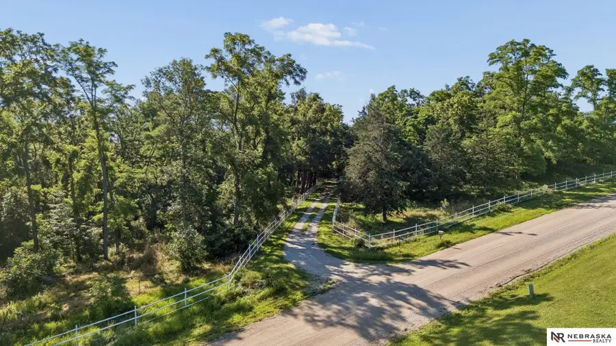 1616 County Road 21, Bennington, NE 68007 - #3