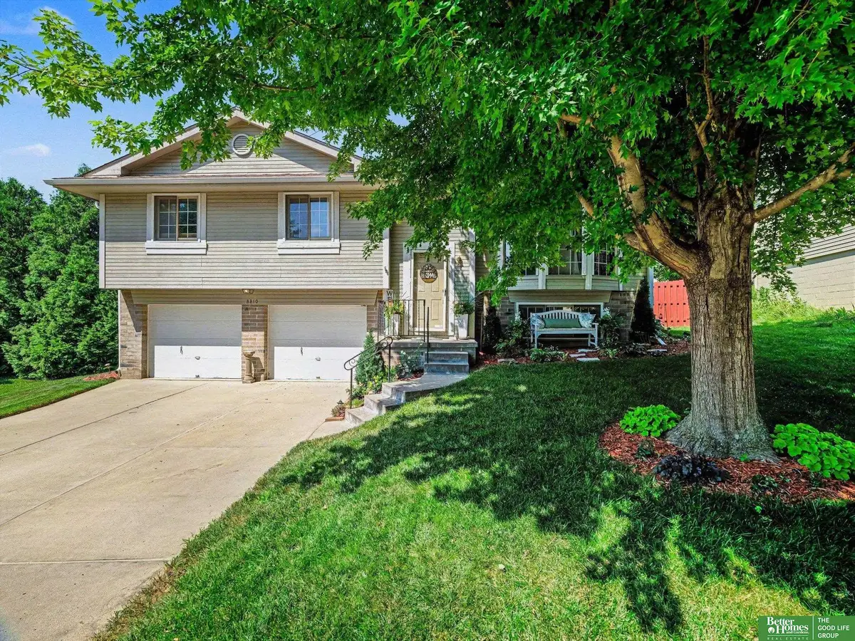 8810 N 82nd Avenue, Omaha, NE 68122 - #1