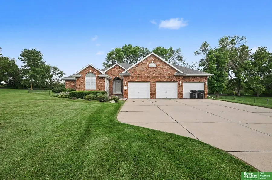 7707 Fairway Drive, Omaha, NE 68152 - #2