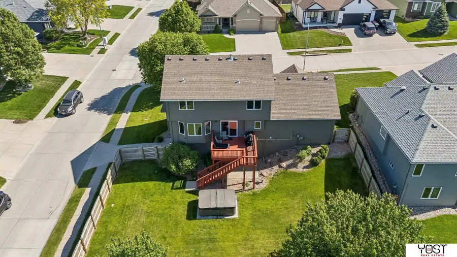 15430 Briar Street, Omaha, NE 68138 - #2
